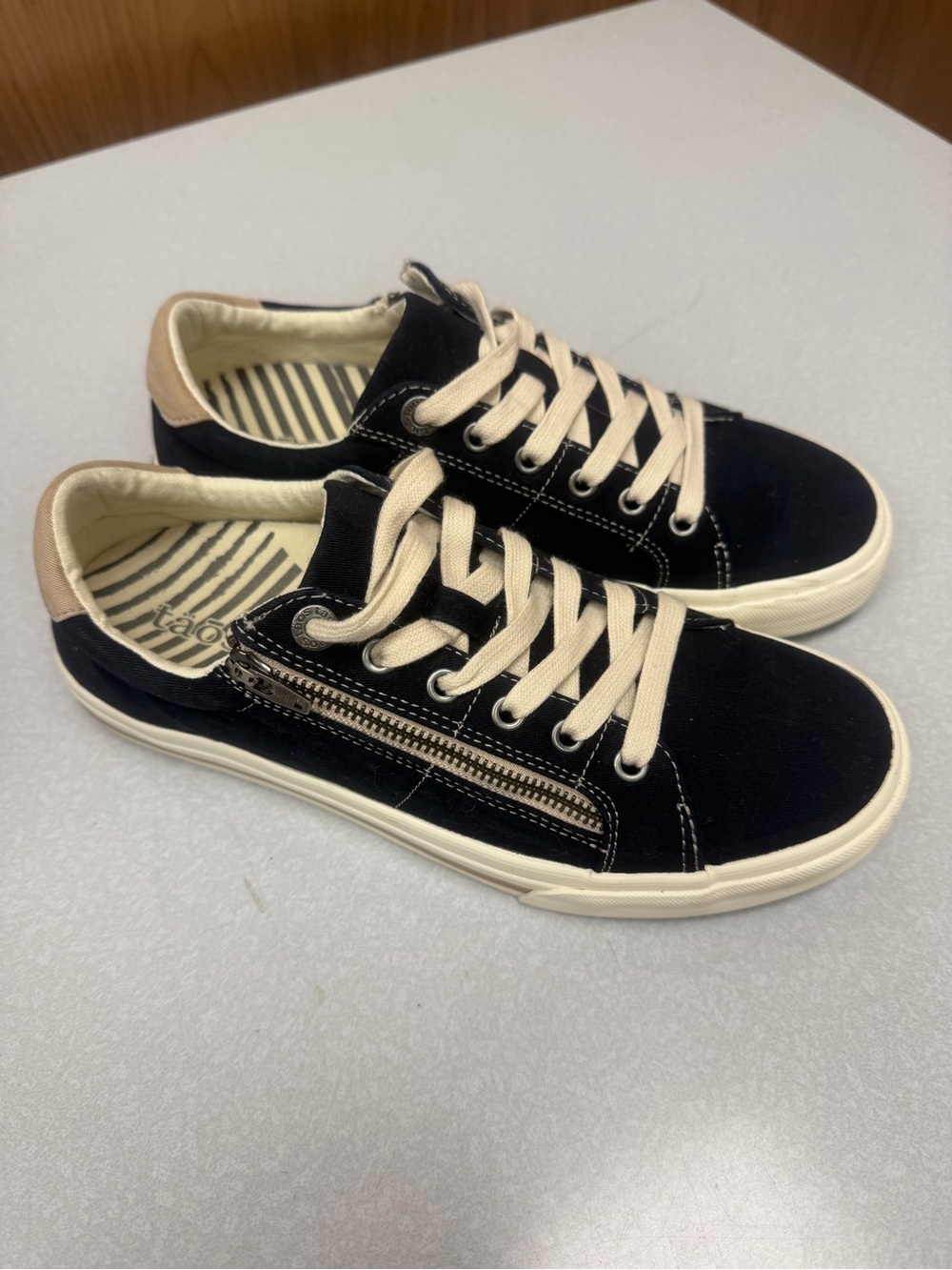 Taos Ladies Casual Black Canvas Sneakers with Beige Accents